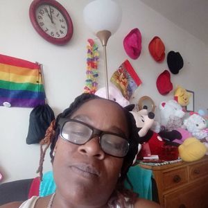 Meet your Posher, Rose